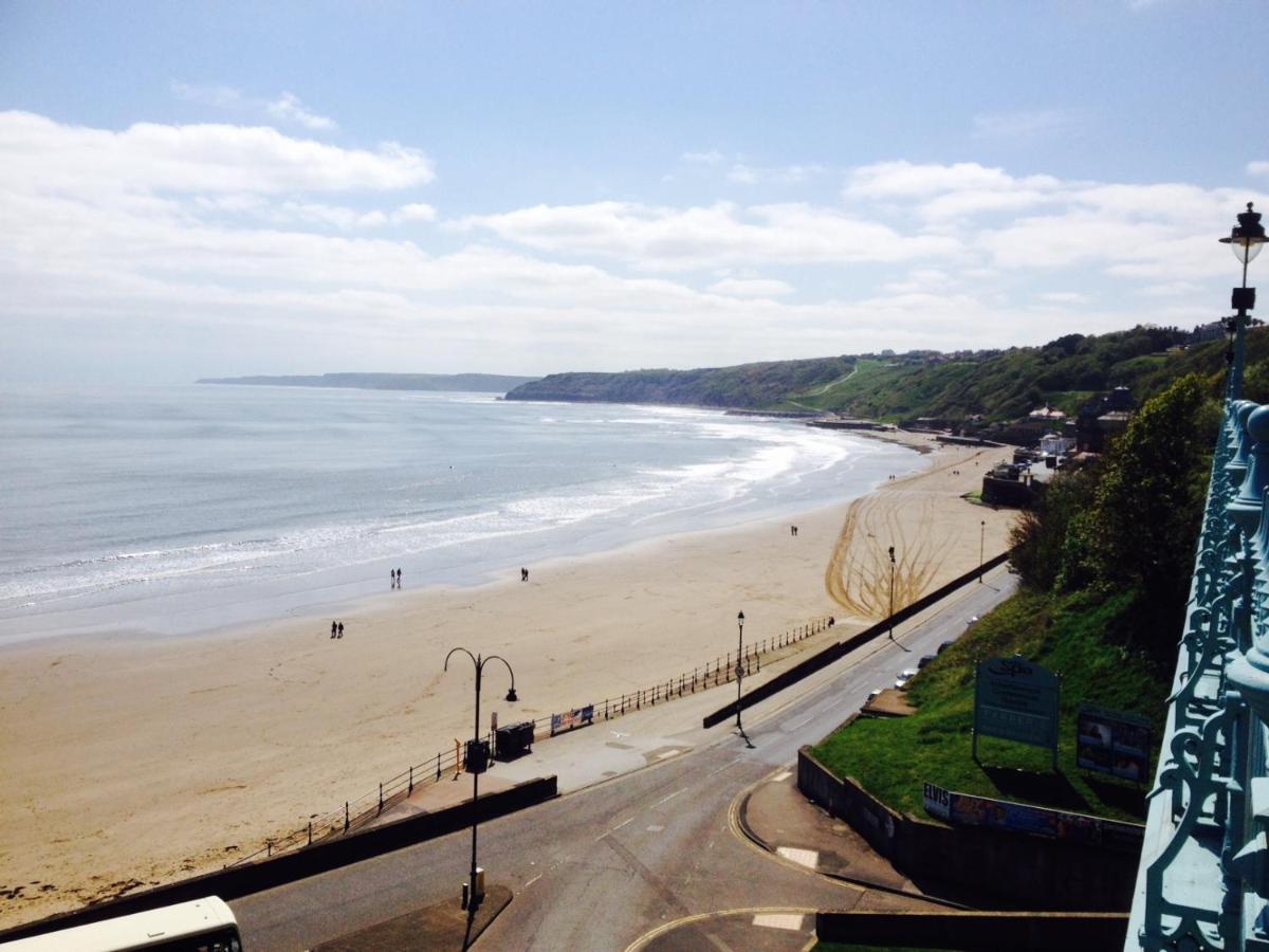 Large 5 Bed House In Scarborough Near The Beach, Large Garden & Hot Tub 외부 사진