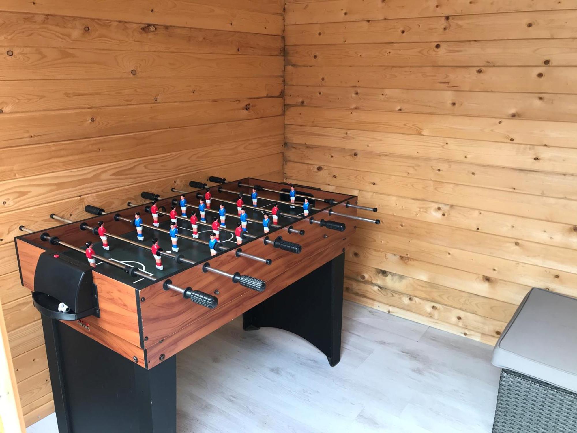 Large 5 Bed House In Scarborough Near The Beach, Large Garden & Hot Tub 외부 사진